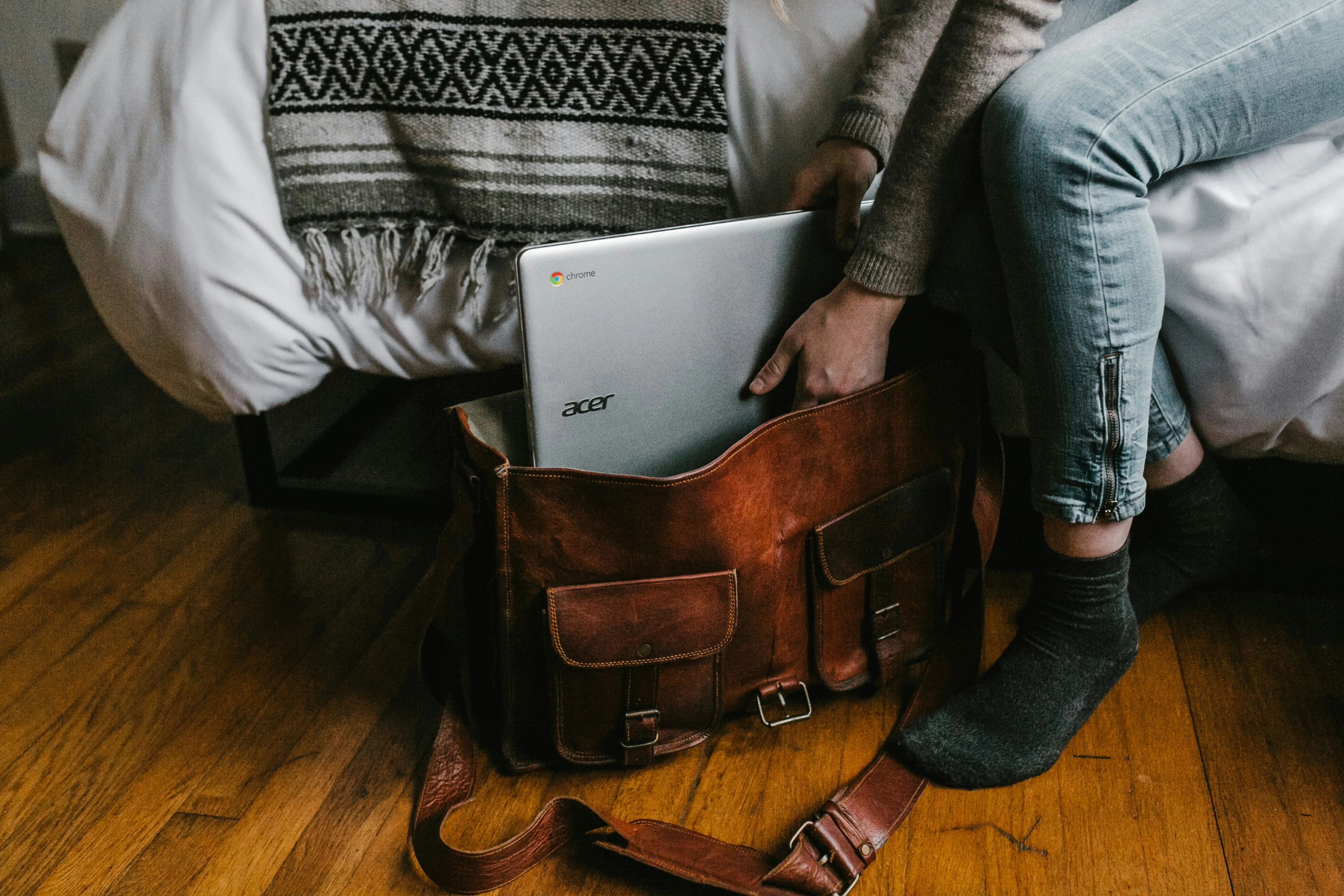Ways to Answer What Is Your Reason for Leaving Your Job